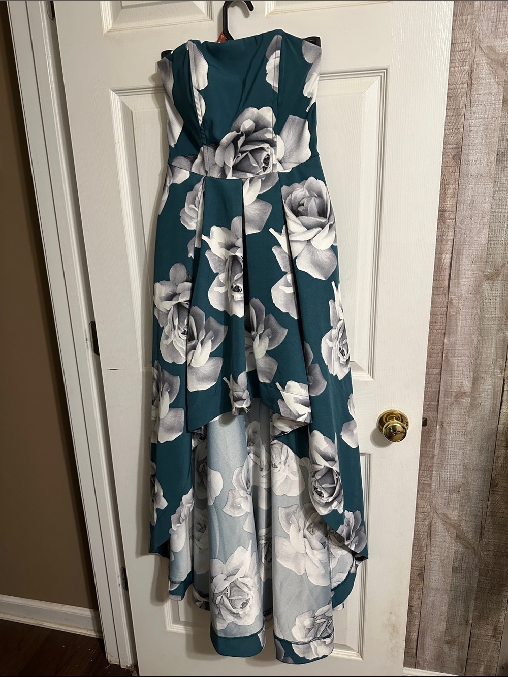 Speechless Teal Floral High-Low Strapless Dress with White and Gray Roses